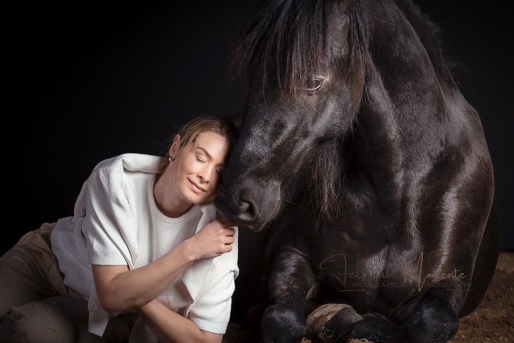 Michaela PelzerTierfotografie Fellzaubermomente Pferdefotografie